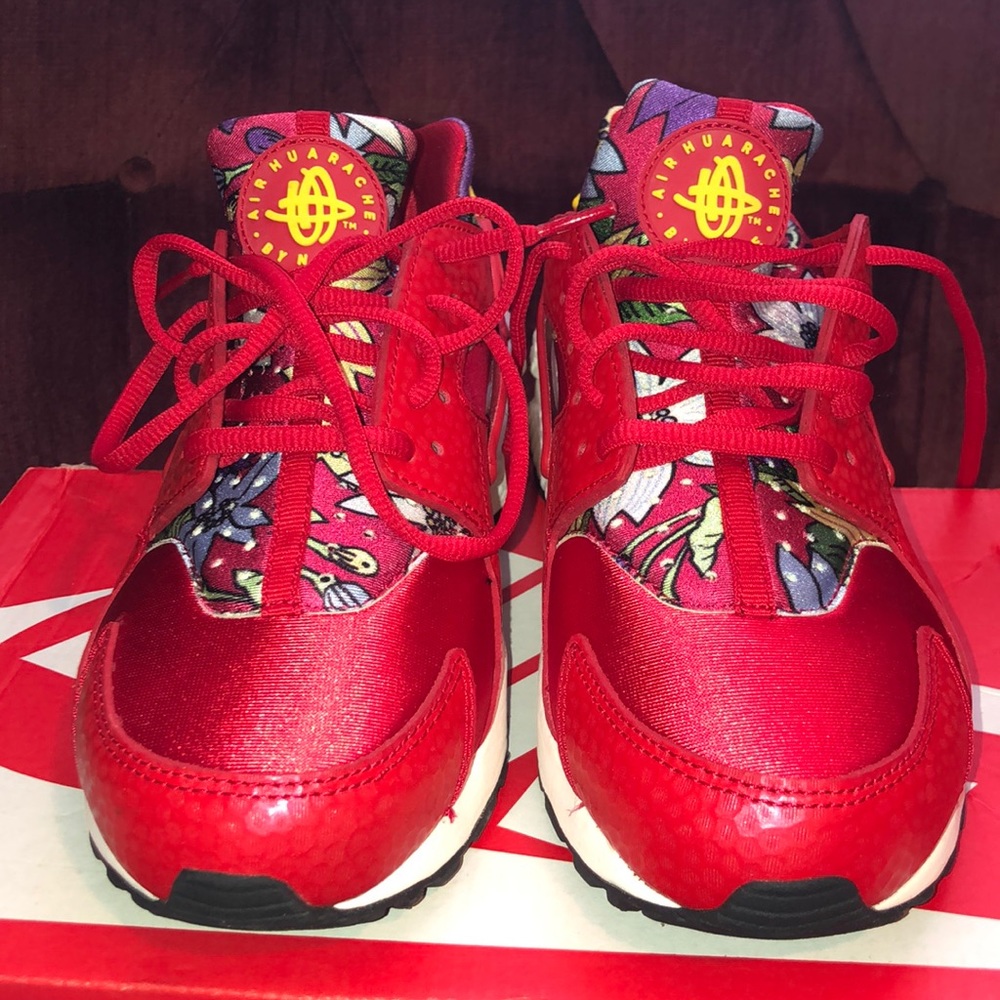 Nike Air Huarache sneakers